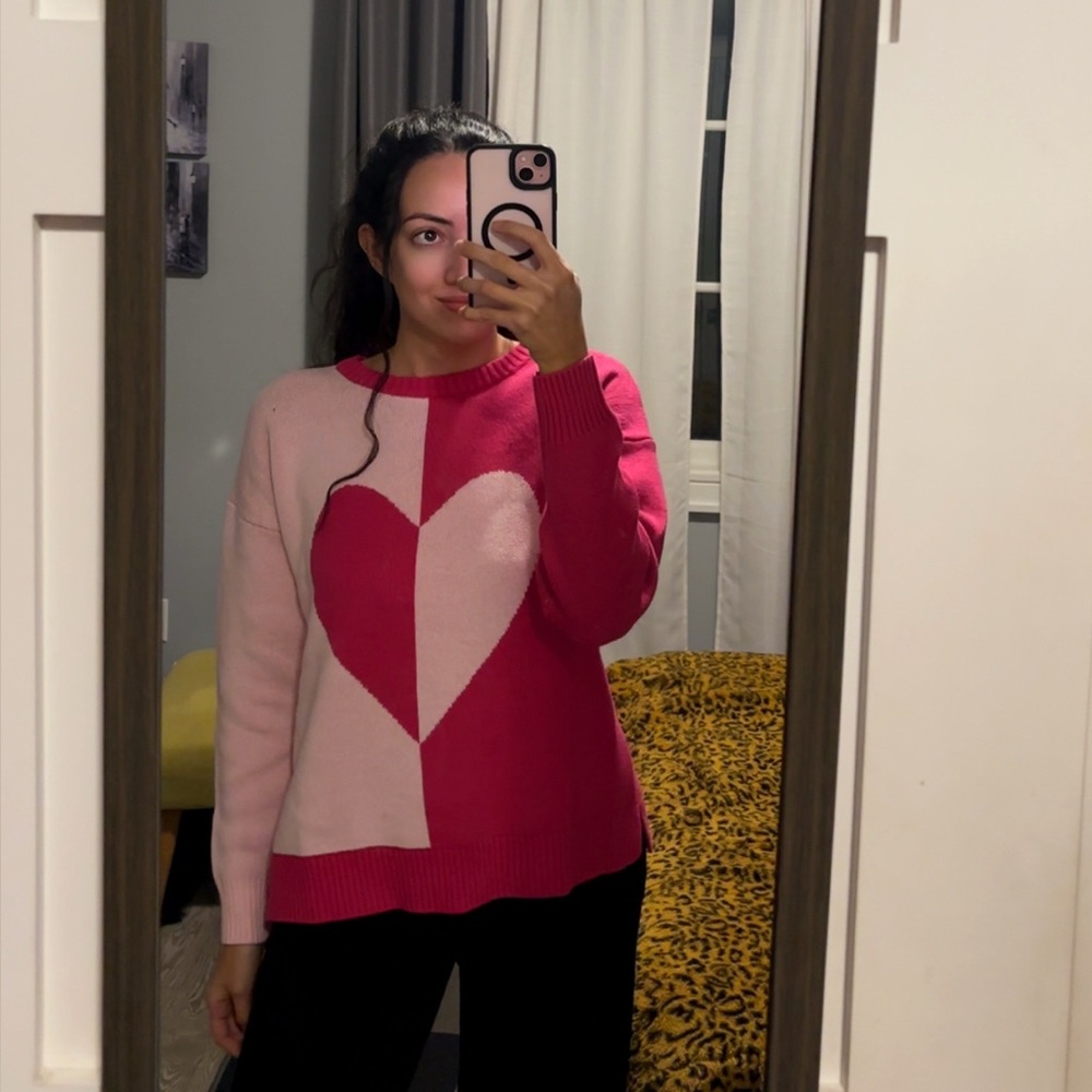 NEW Heart Sweater🩷 - Picture 4 of 4
